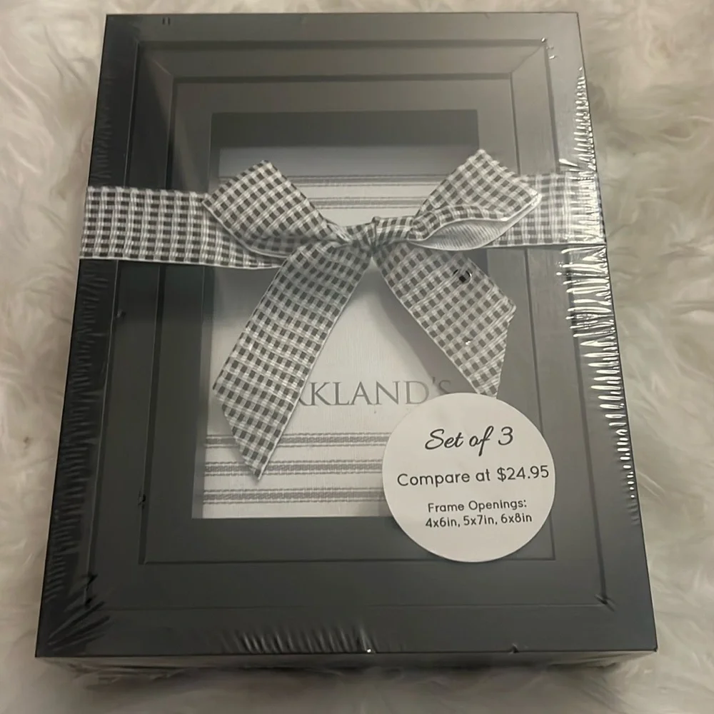 Kirklands Photo Frame 4x6, 5x7, 6x8 - Black Wood - Wall Mounted